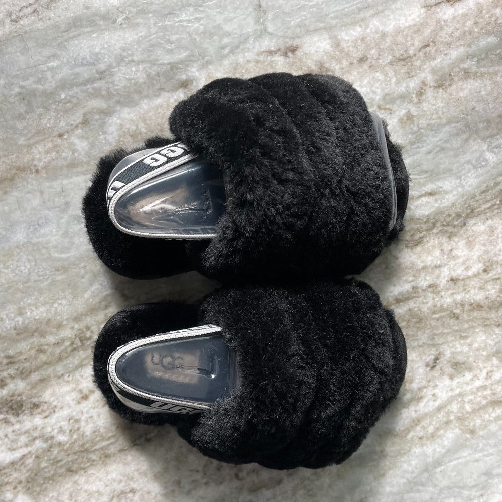 Toddler Size 7 Ugg Slippers Black